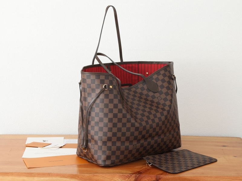 LV Shopping Bags